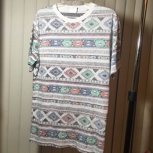 *NEW* Zumiez Tribal-like design T-shirt